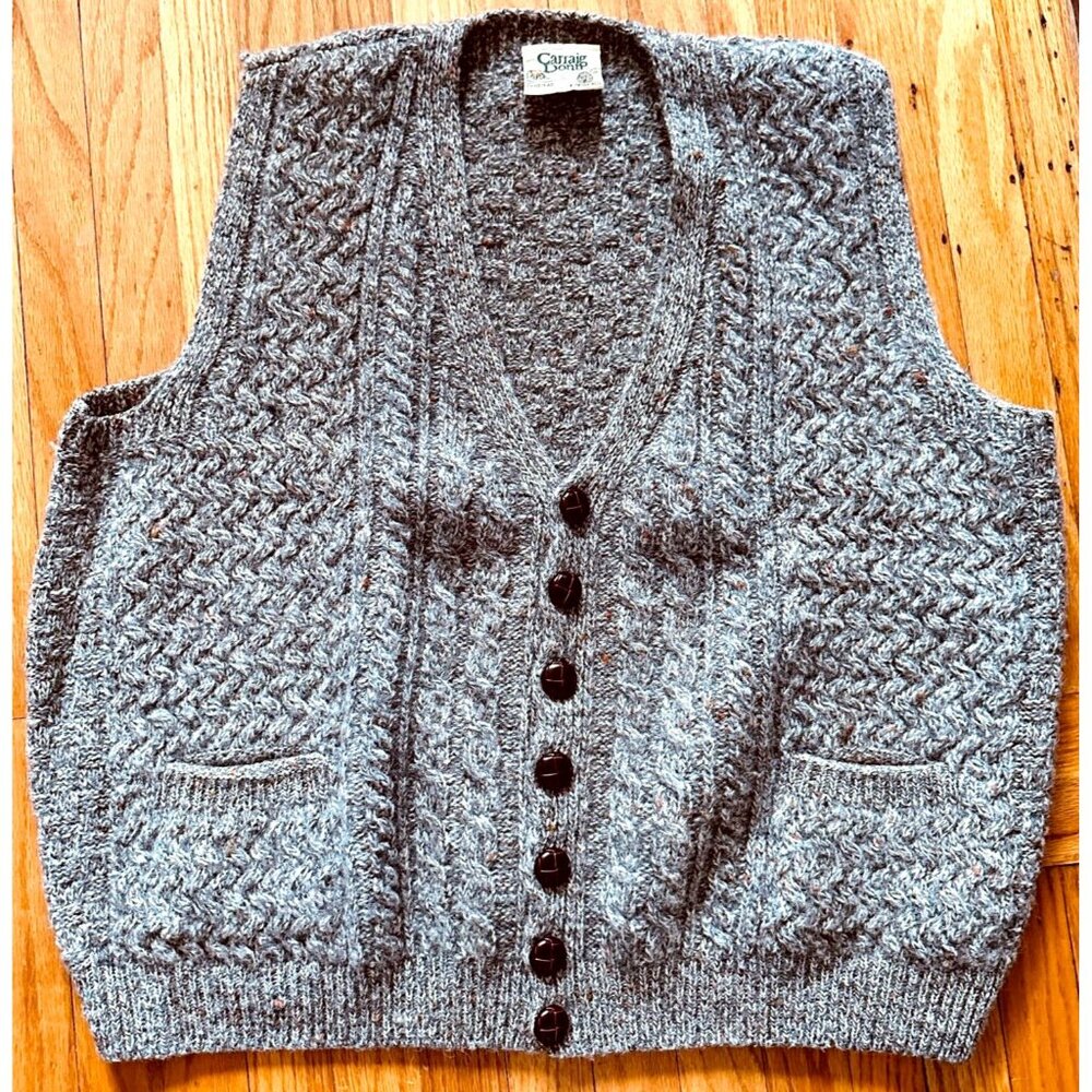 Cable V-Neck 100% wool Button Front Sweater Vest - Gray/ beige